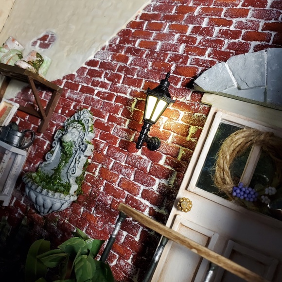 Miniature Gardener Shed | With Working Light | Potting Shed Diorama | Shadow Box - Picture 8 of 13